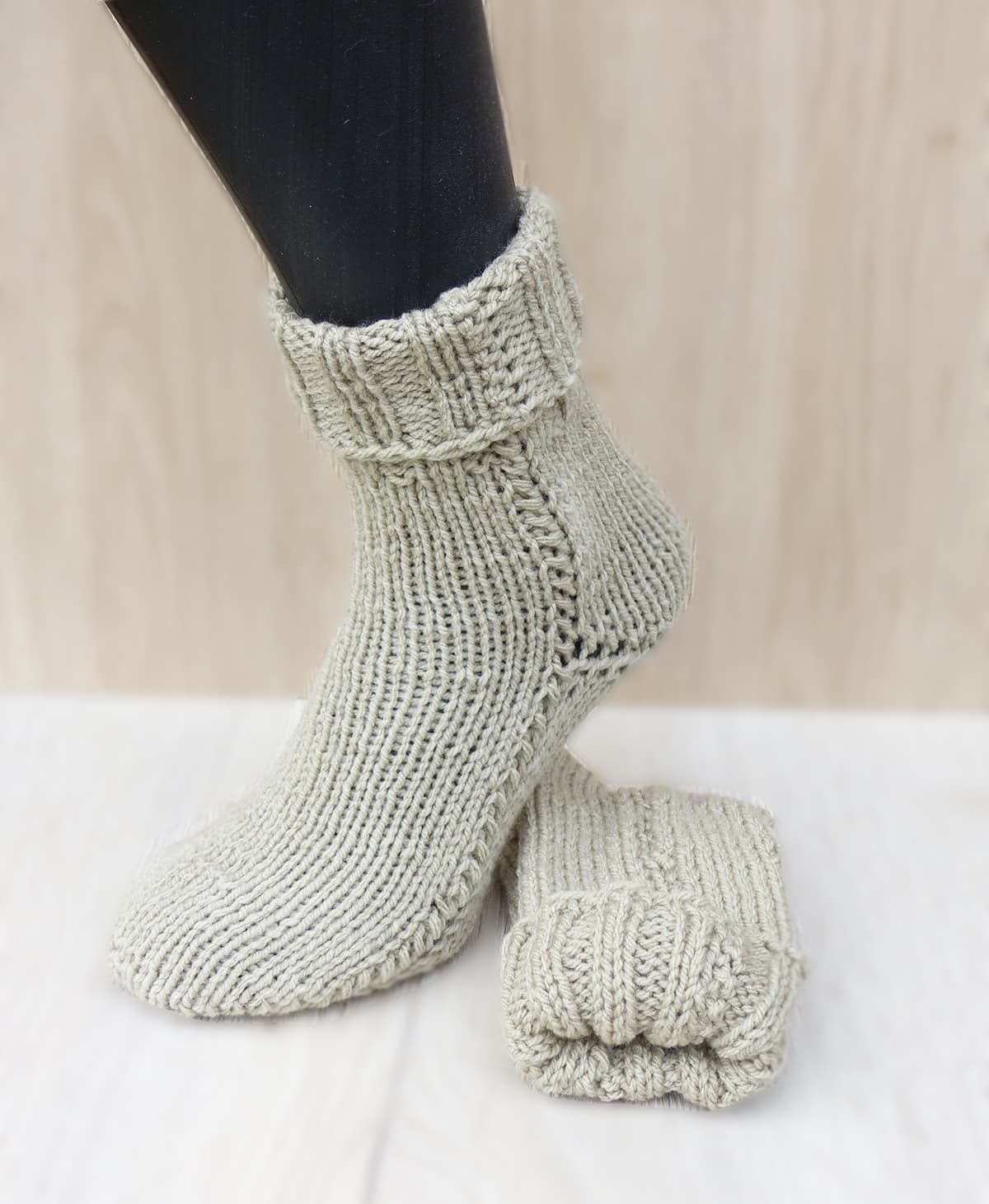 Šedé ponožky